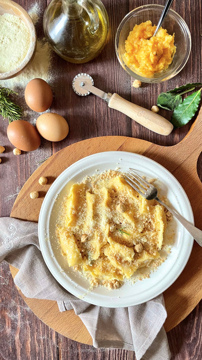 OCTOBER menu: legume soap, Ravioli plin, Meatloaf & Tozzetti!!