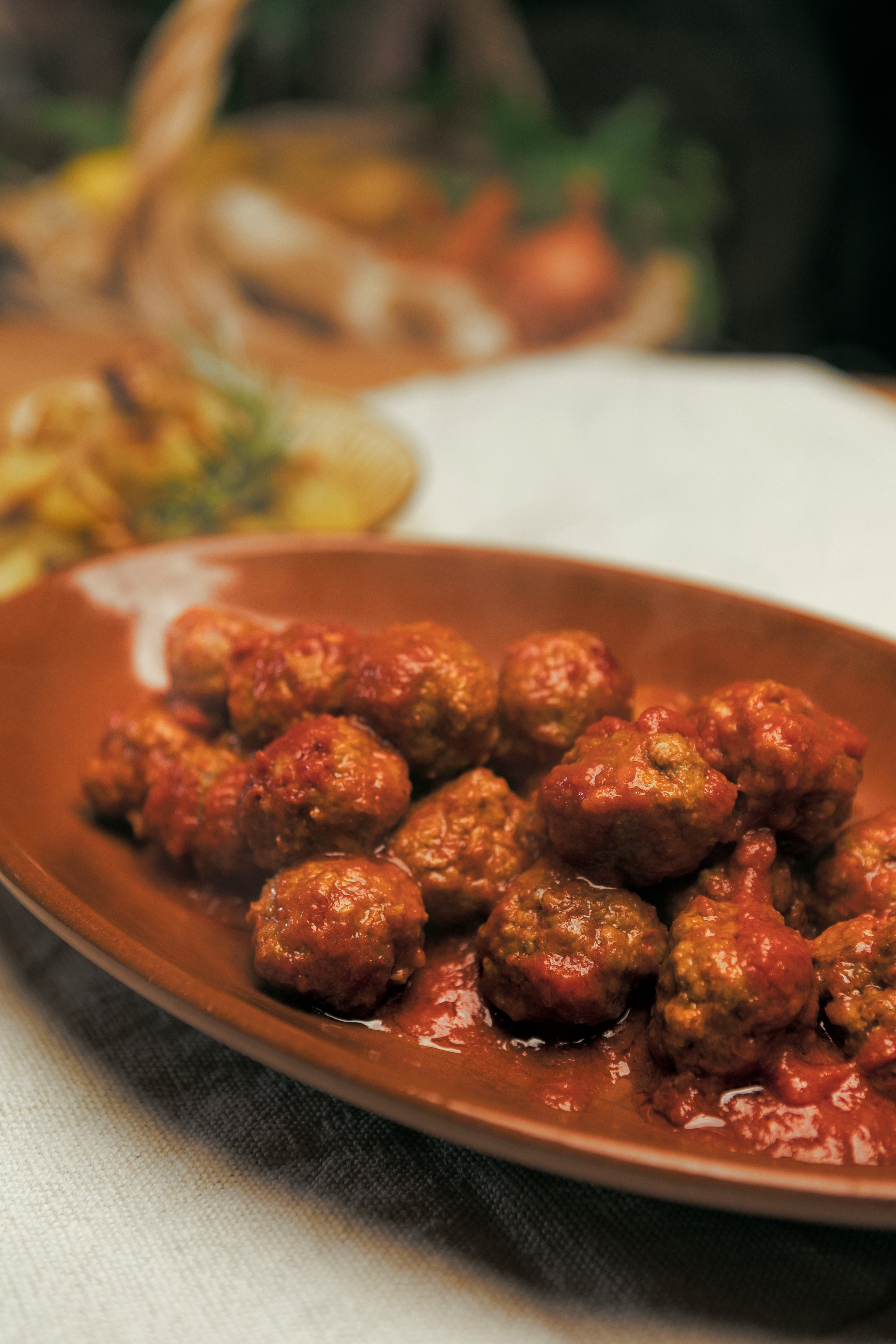 Meatballs with Tomato Sauce (June)